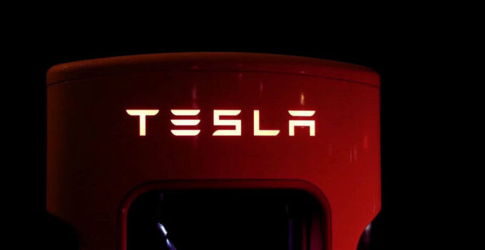 Tesla Supply Chain Management 