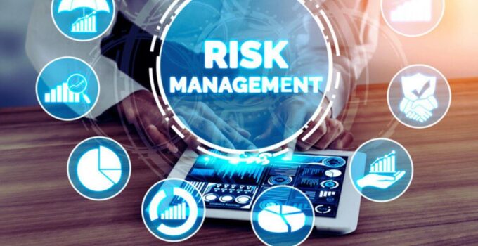 Risk Evaluation and Management in Supply Chain 